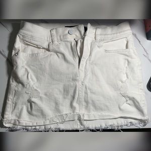 EXPRESS white distressed denim miniskirt size 0